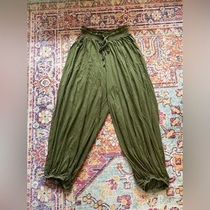 Urban Outfitters “Out from Under” Pant